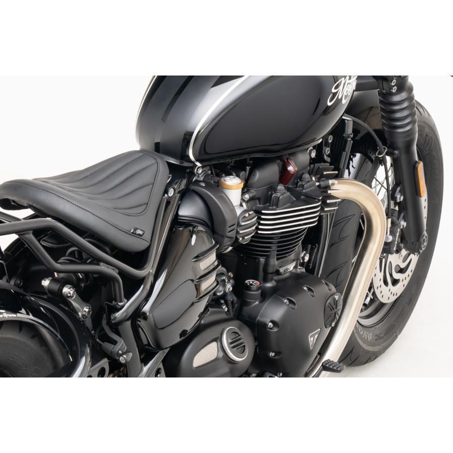 Motone(モートーン) スロットルボディカバー リブ ブラック/ポリッシュ T120 (16-25) スラクストン Thruxton1200/R/RS (16-24) Bobber (17-25) MMU016 |  | 03