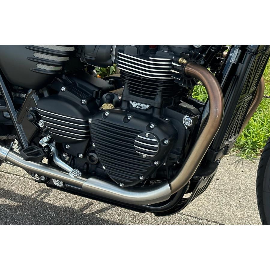 Motone(モートーン) ジェネレーターバッジ リブ ブラック/ポリッシュ T100/T120 (16-25) SpeedTwin900 (16-25) スクランブラー Scrambler900 (17-25) MMU026 |  | 04