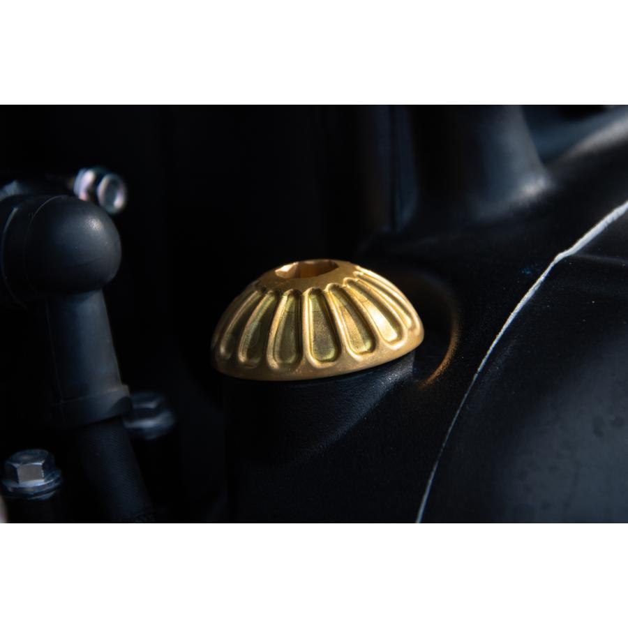 Motone(モートーン) オイルフィラーキャップ ROSWELL ブラス T100/T120 (02-25) SpeedTwin900 (16-25) スクランブラー Scrambler900 (17-25) MMU058 |  | 02