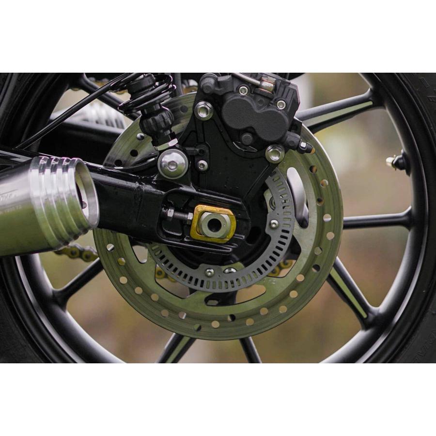 Motone(モートーン) チェーンアジャスターブロック ブラス T100/T120 (16-25) SpeedTwin900 (16-24) スクランブラー Scrambler900 (17-25) MMU066 |  | 02