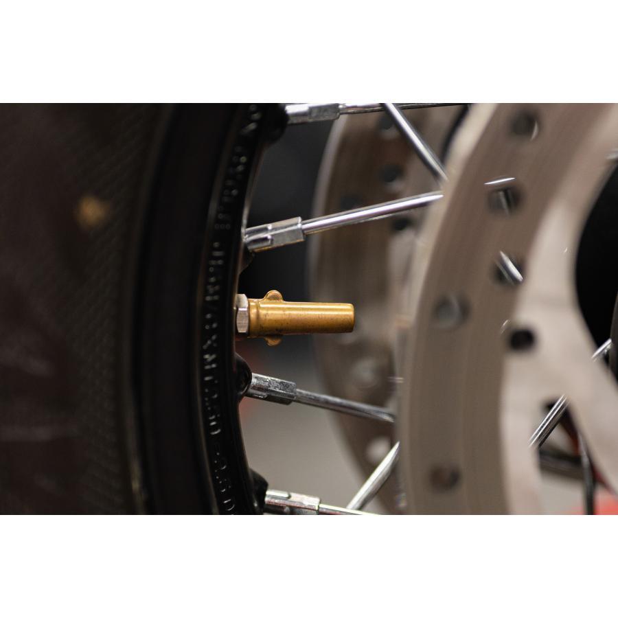 Motone(モートーン) エアバルブキャップ BALLISTA ブラス T100/T120 (16-25) SpeedTwin900 (16-25) スクランブラー Scrambler900 (17-25) MMU071 |  | 03