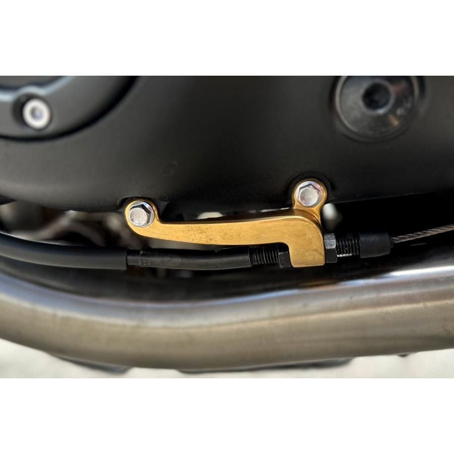 Motone(モートーン) クラッチケーブルガイド STILO ブラス T100/T120 (16-25) SpeedTwin900 (16-25) スクランブラー Scrambler900 (17-25) MMU079 |  | 01