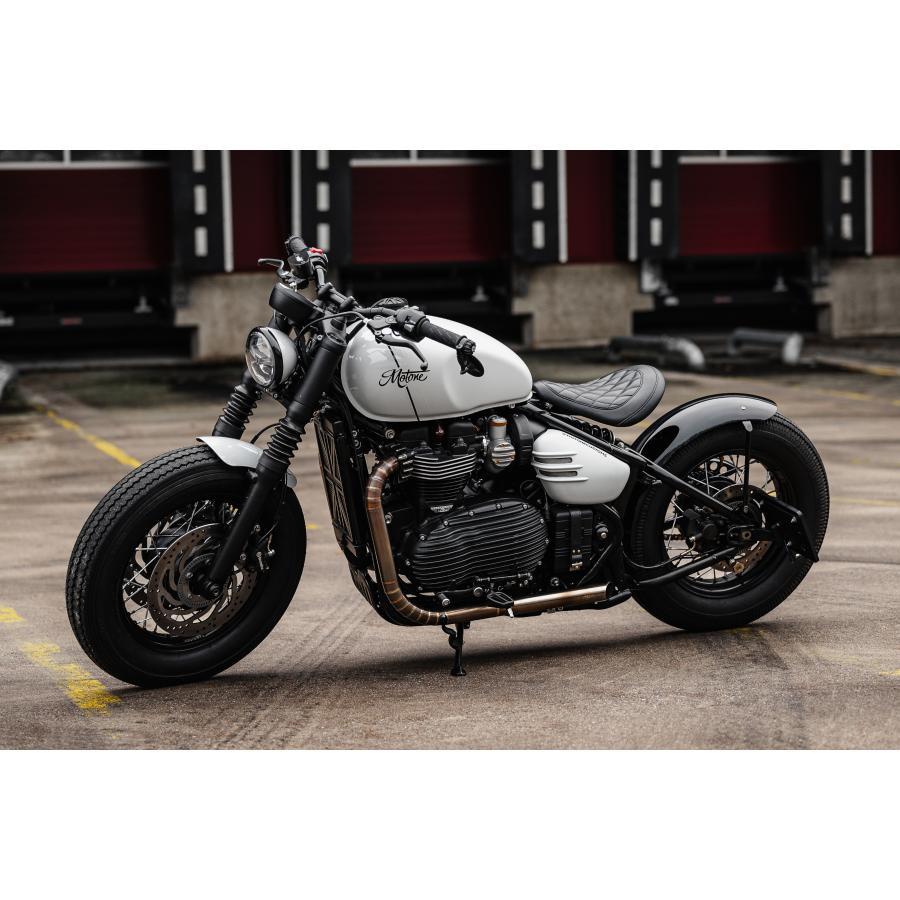 Motone(モートーン) エキゾーストクランプ フィン ブラック/ポリッシュ T100/T120 (16-25) SpeedTwin900 (16-24) スクランブラー Scrambler900 (17-25) MMU505 |  | 06