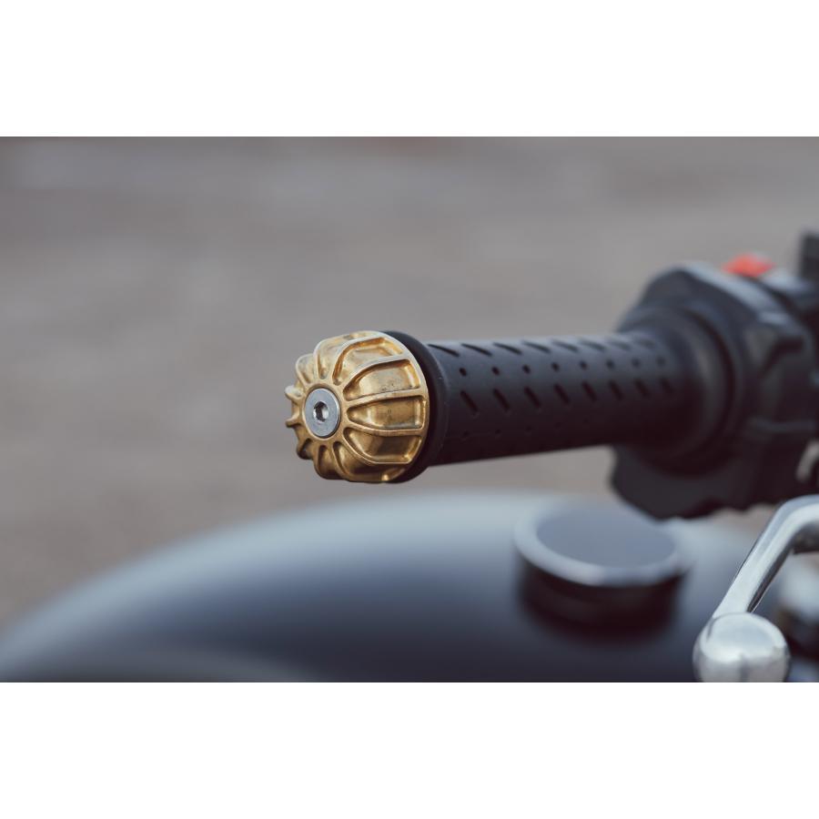 Motone(モートーン) バーエンド GEMINI ブラス T100/T120 (16-25) SpeedTwin900 (16-25) スクランブラー Scrambler900 (17-25) MMU517 |  | 01