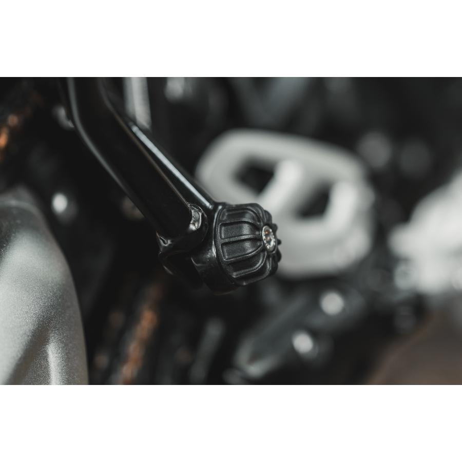 Motone(モートーン) タンデムステップ ブランキングプレート CASABLANKA ブラック T100/T120 (02-25) SpeedTwin900 (16-25) スラクストン /R/RS (16-24) MMU594 |  | 02