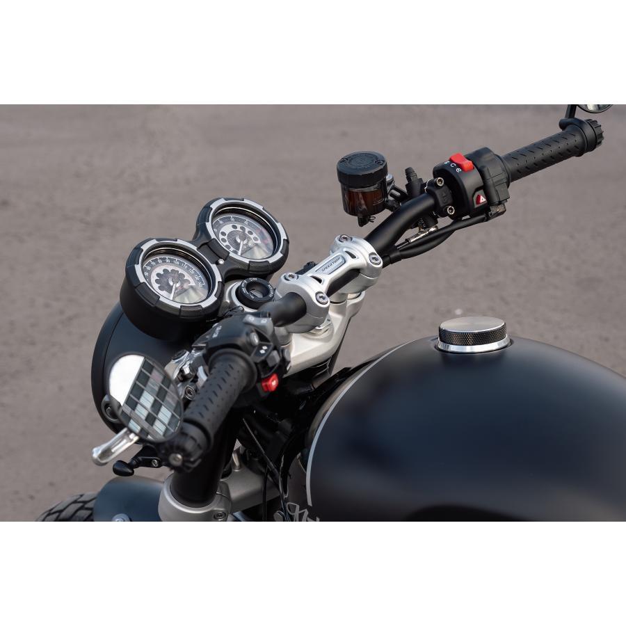 Motone(モートーン) メーターカバー PEERLESS ブラック/ポリッシュ T100/T120 (16-25) スラクストン Thruxton1200 (16-24) SpeedTwin1200 (19-24) MMU597 |  | 02