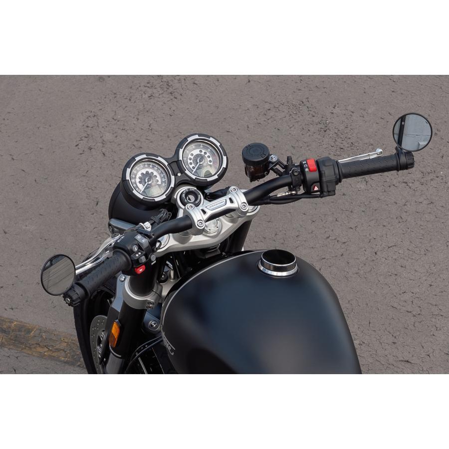 Motone(モートーン) メーターカバー PEERLESS ブラック/ポリッシュ T100/T120 (16-25) スラクストン Thruxton1200 (16-24) SpeedTwin1200 (19-24) MMU597 |  | 03
