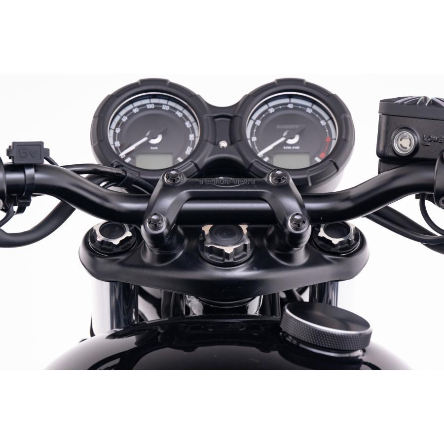 Motone(モートーン) フロントフォークキャップ CAPOS アルミ ブラック/ポリッシュ T120 (16-25) SpeedTwin900 (19-24) スクランブラー900 (19-25) MMU626 |  | 03