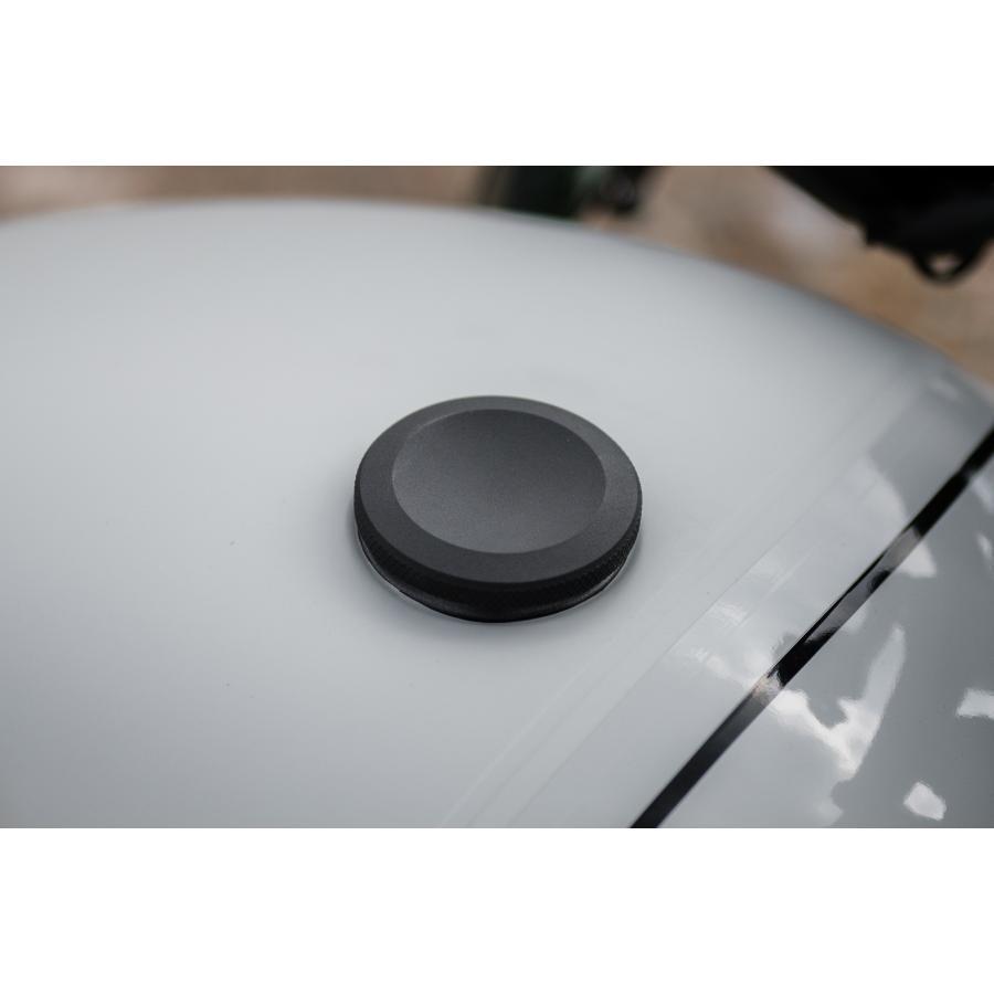 Motone(モートーン) タンクキャップ JETSON ブラック T100/T120 (02-25) SpeedTwin900 (16-24) スクランブラー Scrambler900 (17-25) MMU653 |  | 01