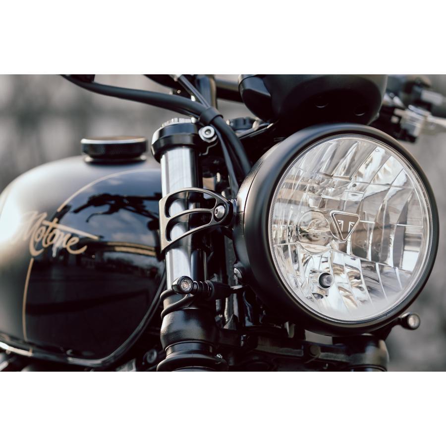 Motone(モートーン) ヘッドライトステー GIGER Φ41 SpeedTwin900 (16-24) スクランブラー Scrambler900 (17-25) T100 (02-15) MTE047 |  | 01