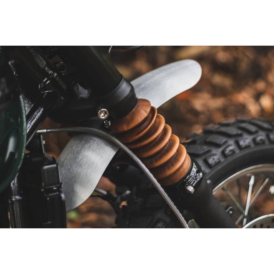 Motone(モートーン) フロントフェンダー SHORTY アルミ ブラッシュ T100/T120 (16-25) SpeedTwin900 (16-24) スクランブラー Scrambler900 (17-25) MTE110 |  | 03