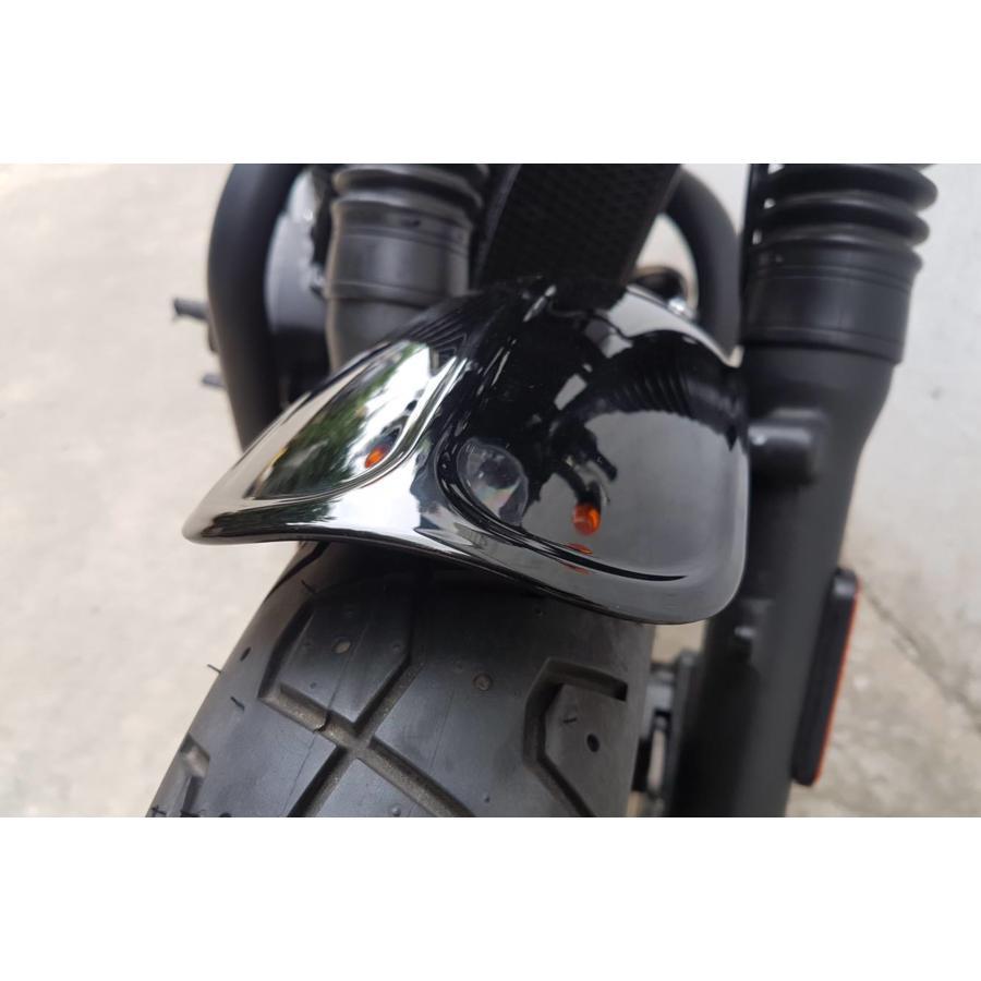 Motone(モートーン) フロントフェンダー DUCKBILL ABS樹脂 グロスブラック T100/T120 (16-25) SpeedTwin900 (16-24) スクランブラー900 (17-25) MTE118 |  | 03