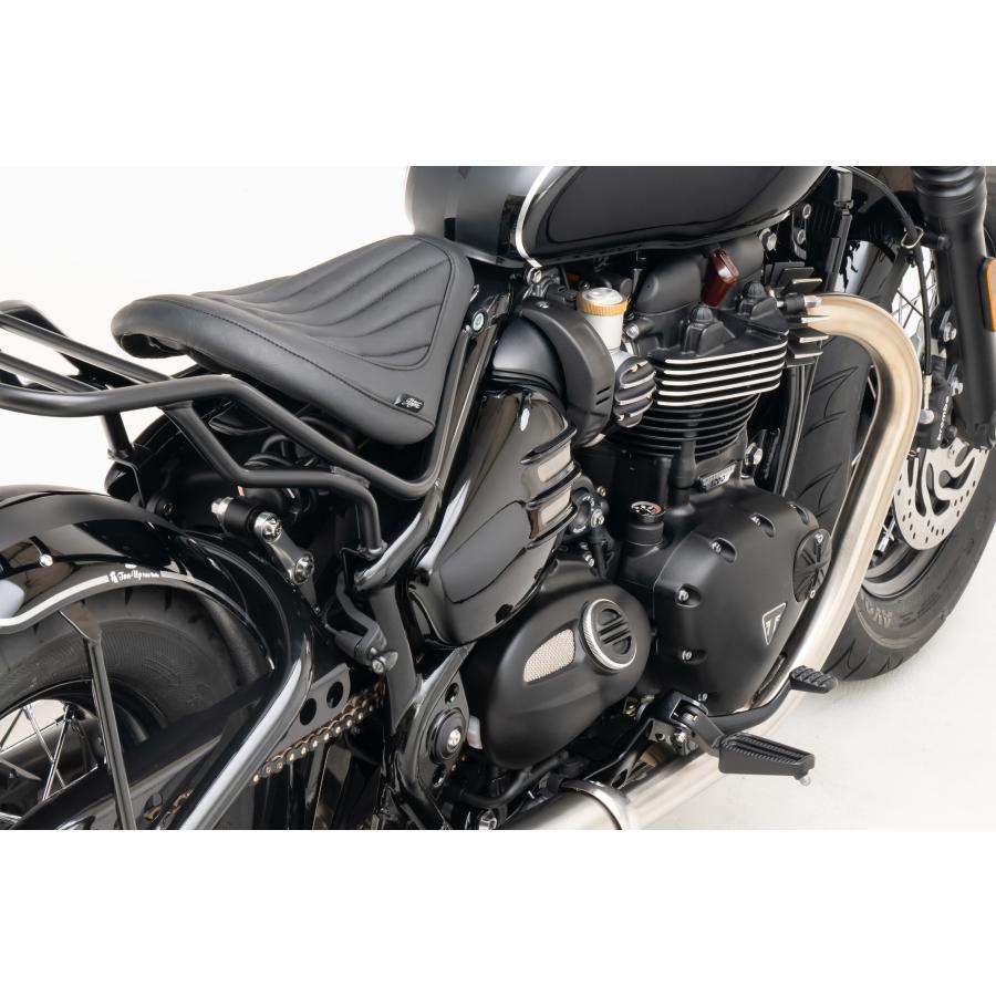 Motone(モートーン) サイドカバー VENTURA リブ グロスブラック ボンネビル Bobber (17-25) Speedmaster (18-25) MTE163 |  | 02