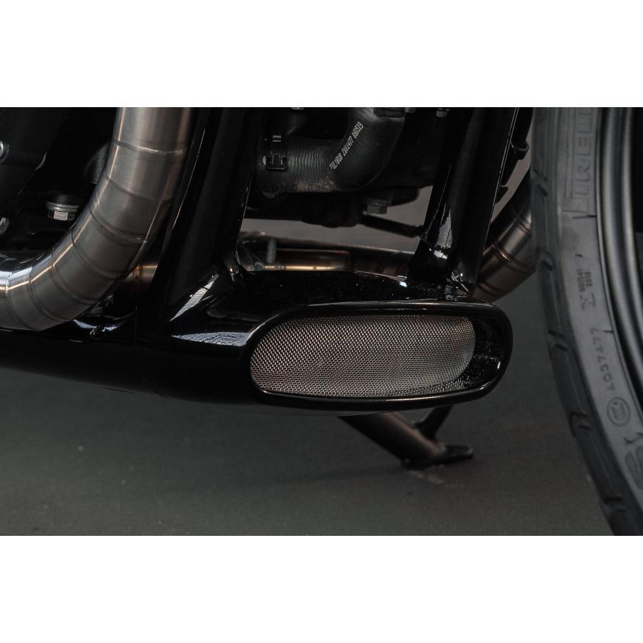 モートーン アンダースタイリングキット FORTYNINER ブラック T100/T120 (16-25) SpeedTwin900 (16-25) Thruxton/R/RS (16-24) MTE217 |  | 03