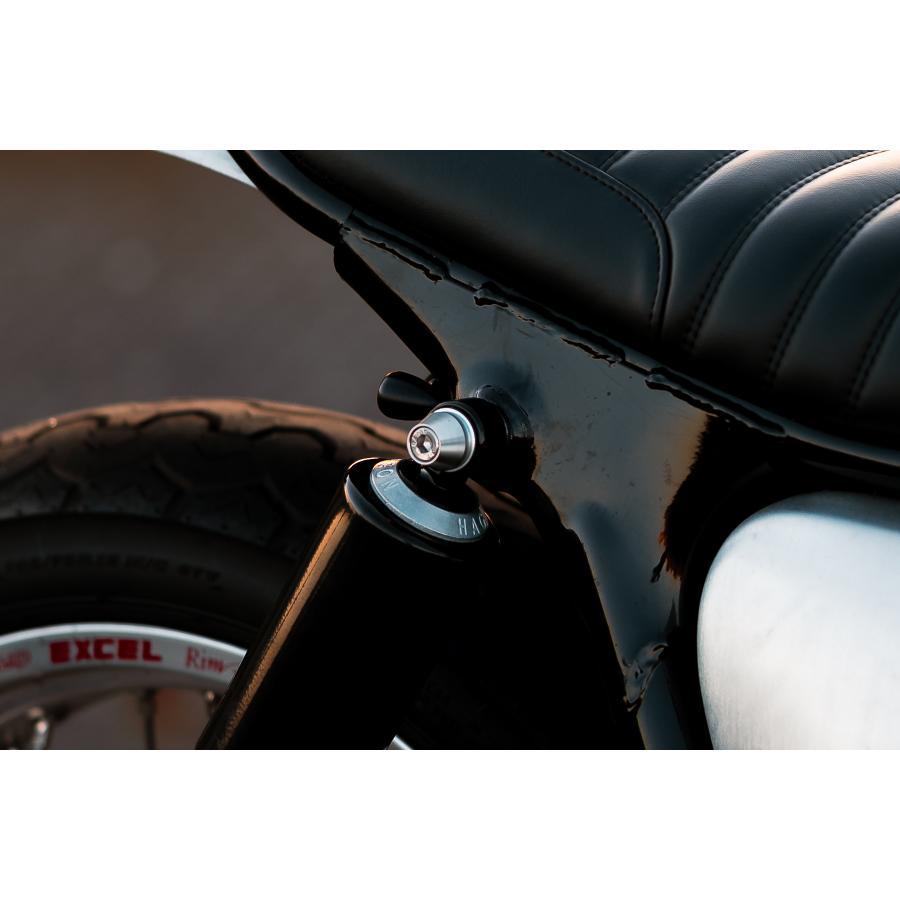 Motone(モートーン) リアショック ドレスアップボルト ポリッシュ T100/T120 (02-25) SpeedTwin900 (16-24) スクランブラー Scrambler900 (17-25) OTSX4015W |  | 01