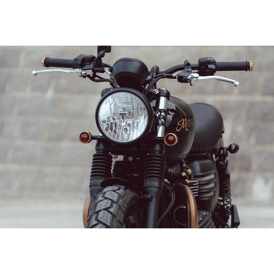 Motone(モートーン) フロントウインカーステー Φ41フォーククランプ M10用 ブラック T100/T120 (02-25) SpeedTwin900 (16-24) スクランブラー900 (17-25) |  | 04