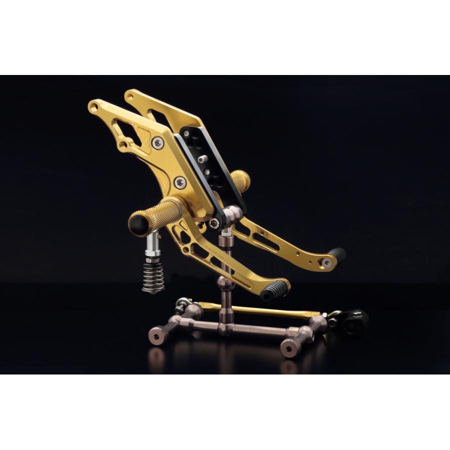 K FACTORY(ケイファクトリー) NEWライディングステップ カラー：ステイゴールド ZRX1200DAEG 103MZBR0744