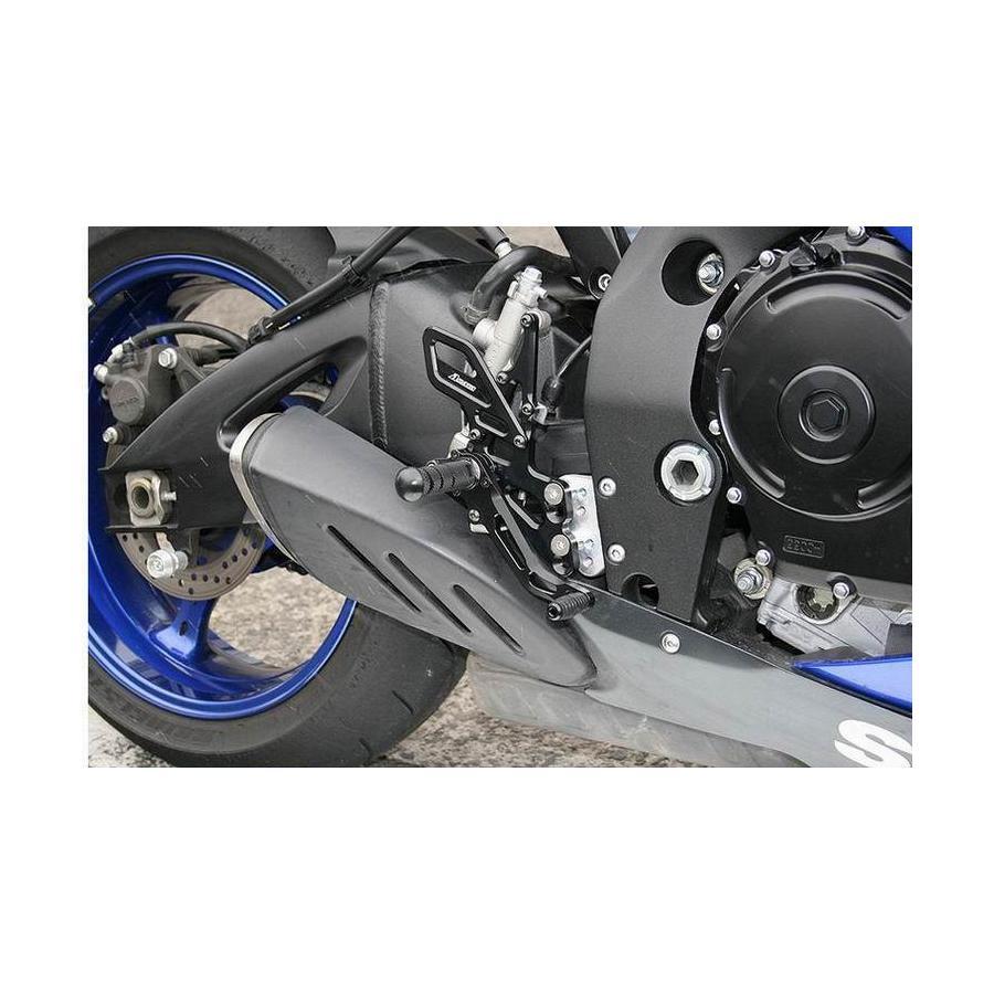 STRIKER (ストライカー) スペシャルステップキット ブラック GSX-R600 SS-AA276B