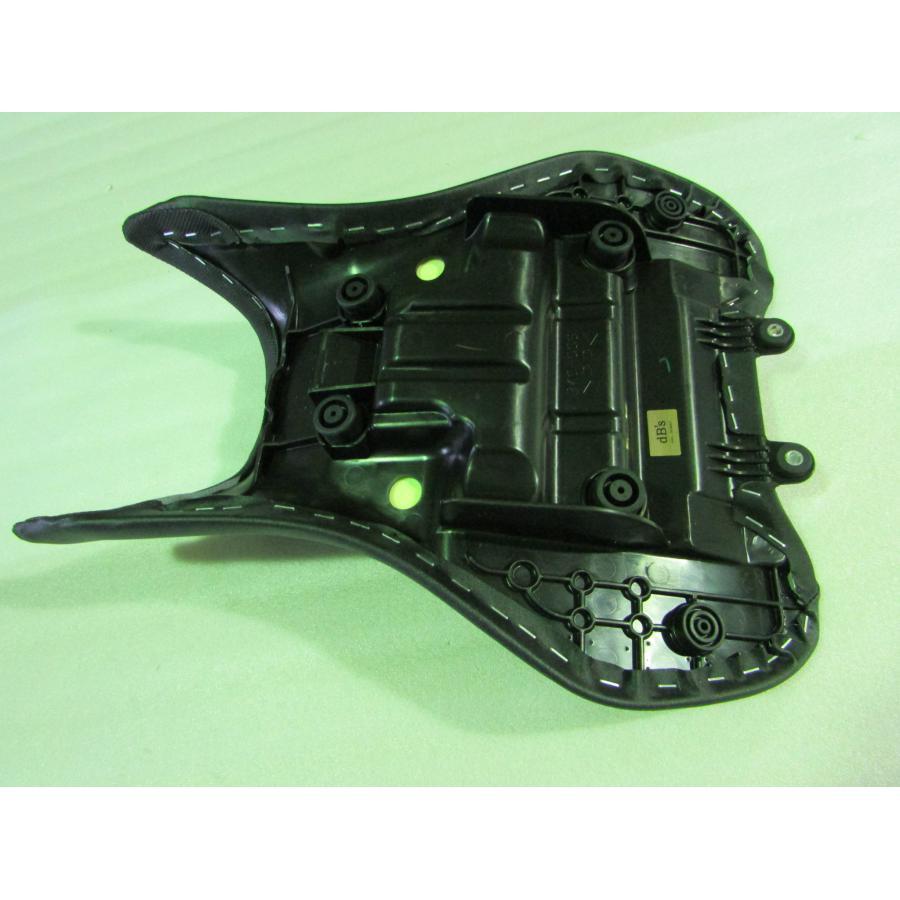 dB′s MT07用ローダウンゲルシート 美品 dB's(ディービーズ) ローダウンゲルシート 15mm MT-07 MT07-18