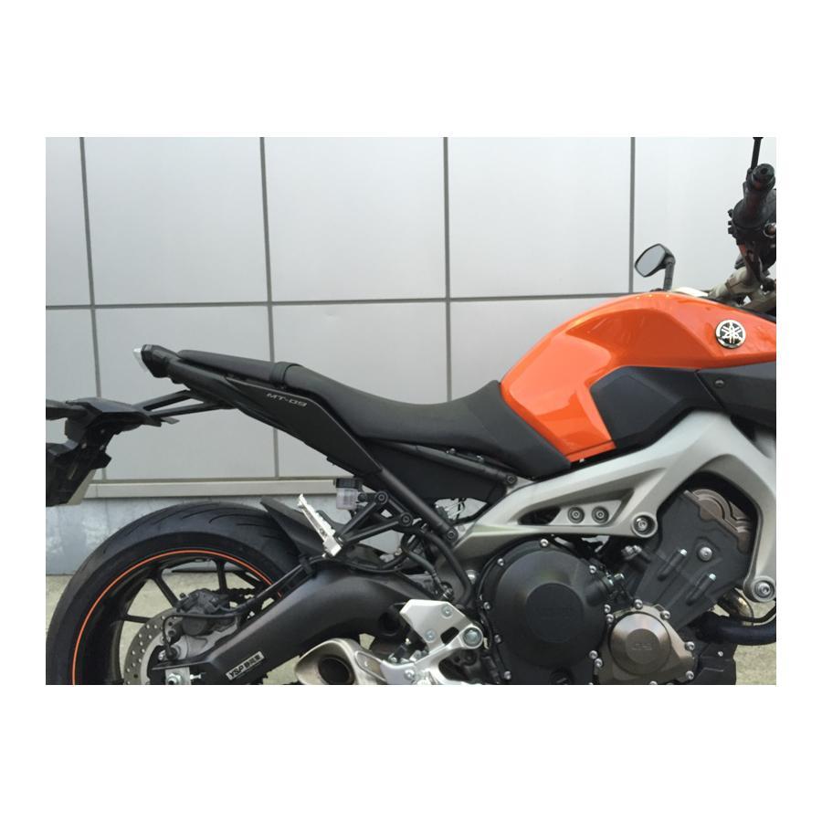 dB