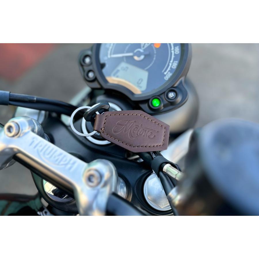 Motone(モートーン) レザーキーホルダー ブラウン KEYFOB1 : バイク&車
