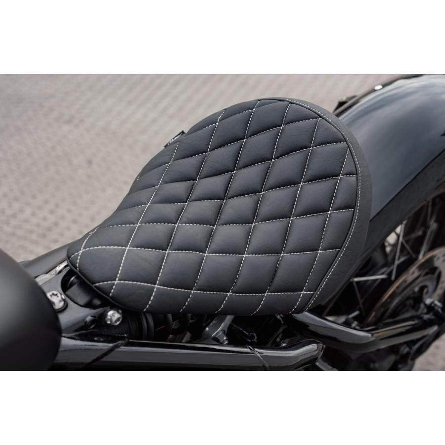 モートーン シート KING COBRA フルダイヤモンドステッチ ブラック