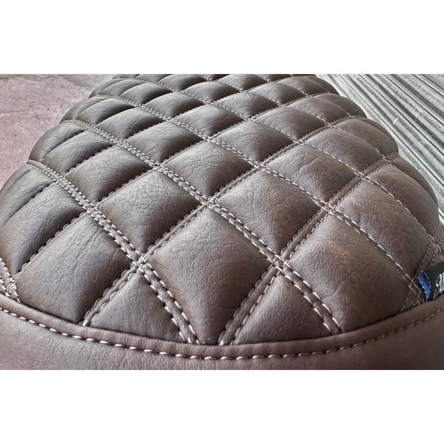 モートーン シート BLACKADDER ダイヤモンドステッチ タバコブラウン