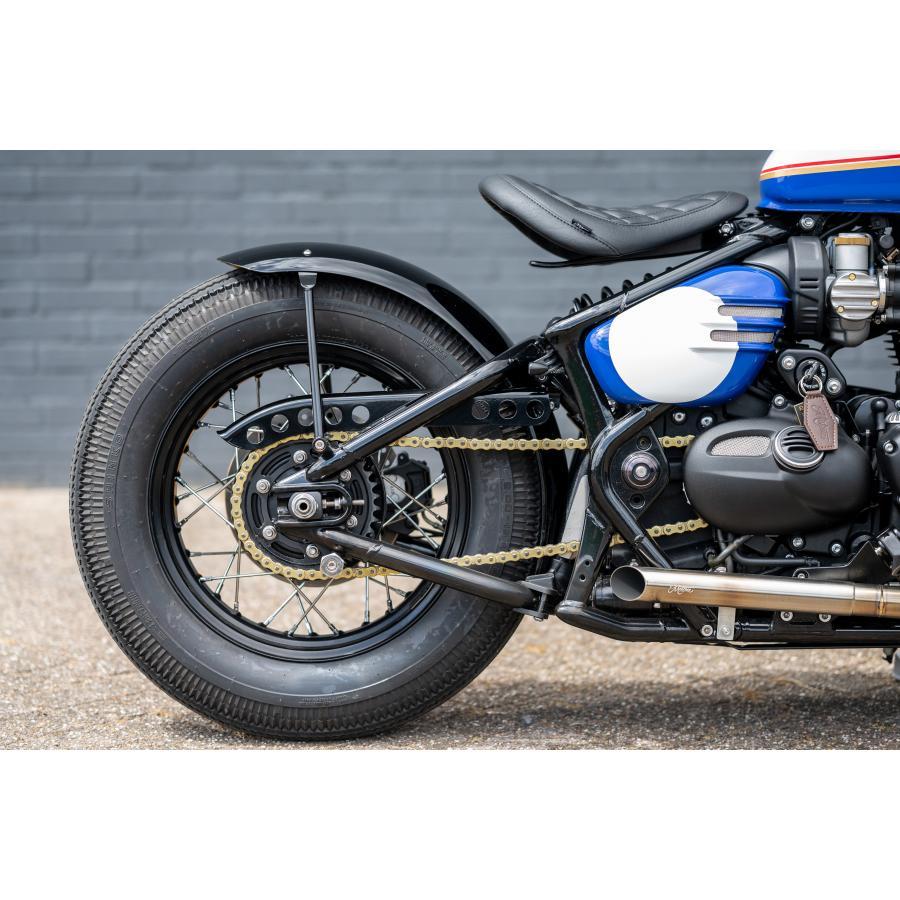 Motone(モートーン) チェーンガード CUTLASS グロスブラック ボンネビル Bobber Speedmaster MTE206の画像