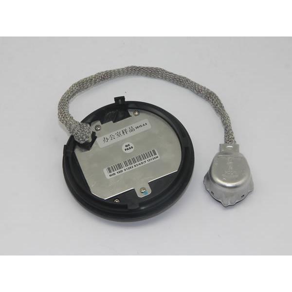 トヨタ カムリハイブリッド AVV50 OEM製 HIDバラスト 純正ヘッドライト