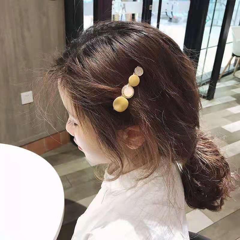ヘアアクセサリー パッチンピン キラキラ おしゃれ 大人可愛い 綺麗 ポイント消化 D4 2 Plumas 通販 Yahoo ショッピング