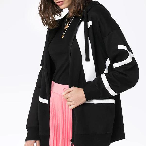 VALENTINO（ヴァレンティノ） バレンティノ VLOGO ジップパーカー 入園