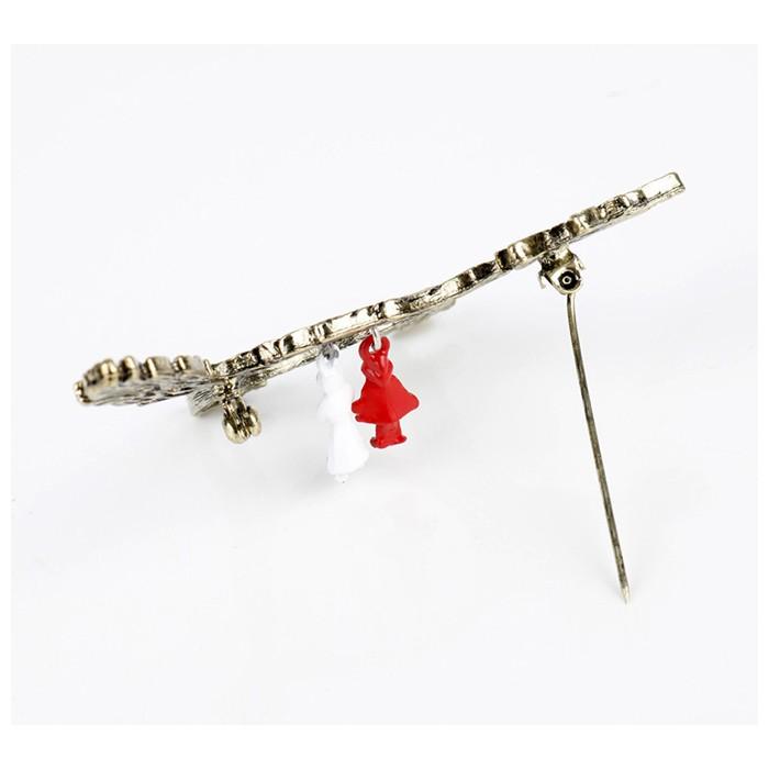 ブローチ ピン おとぎ話 童話 モチーフ 赤ずきん ファンキー おもしろ ユニーク ギフト |  | 05