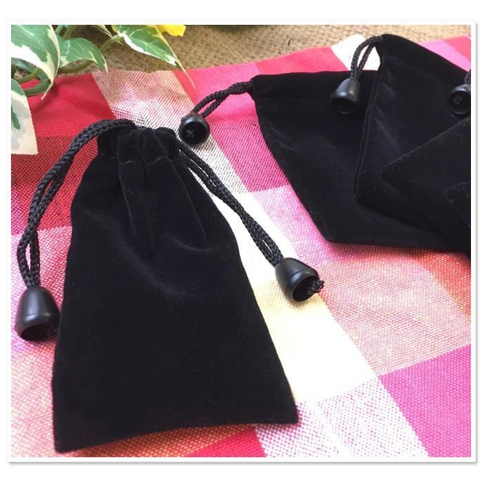 30枚セット アクセサリー用 高級ベロア調巾着 黒 小物入れ ラッピング スエード ベルベット アクセサリー 収納 日用品雑貨・文房具・手芸 |  | 02