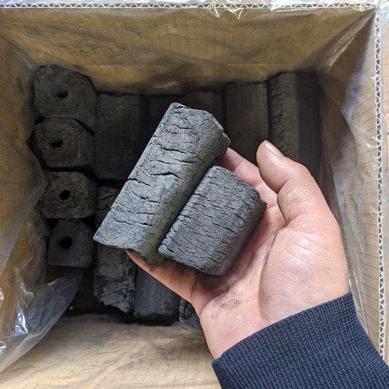 鯱炭 国産オガ炭 3kg 国産 炭 木炭 バーベキュー BBQ キャンプ 焼肉 火鉢 | 増田屋 | 02