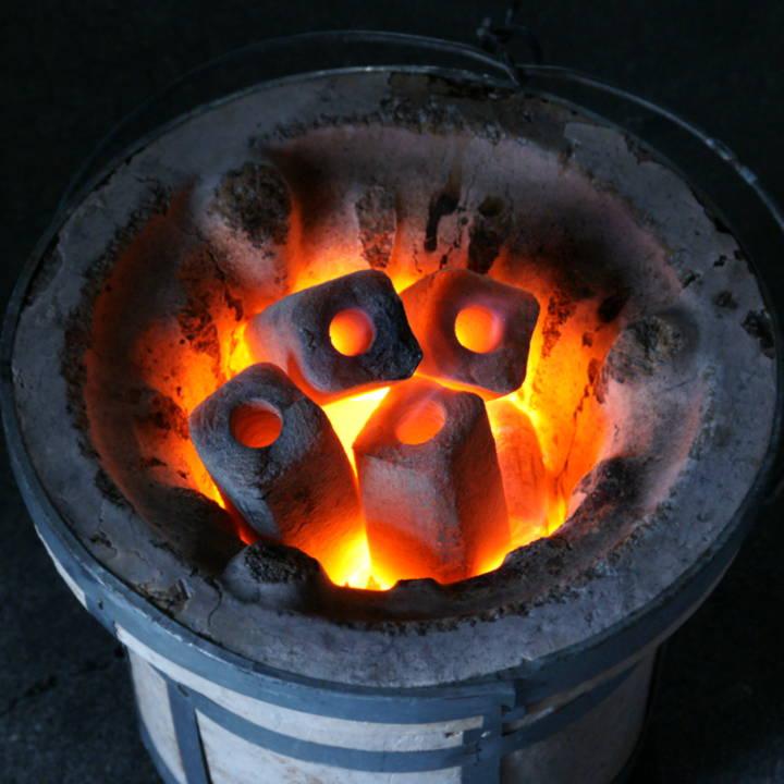 鯱炭 国産オガ炭 3kg 国産 炭 木炭 バーベキュー BBQ キャンプ 焼肉 火鉢 | 増田屋 | 04