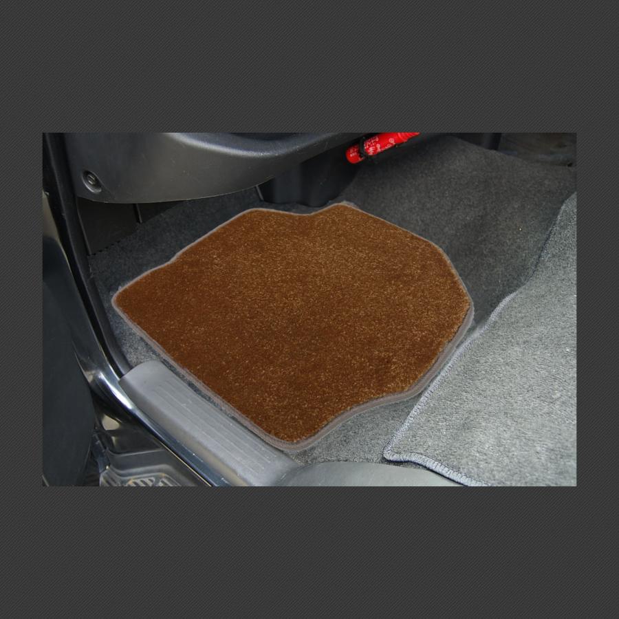 200系ハイエース専用マット シャギー ３点セット ブラウン M-949 フロアマット カーマット シーエー産商 | シーエー産商 | 05