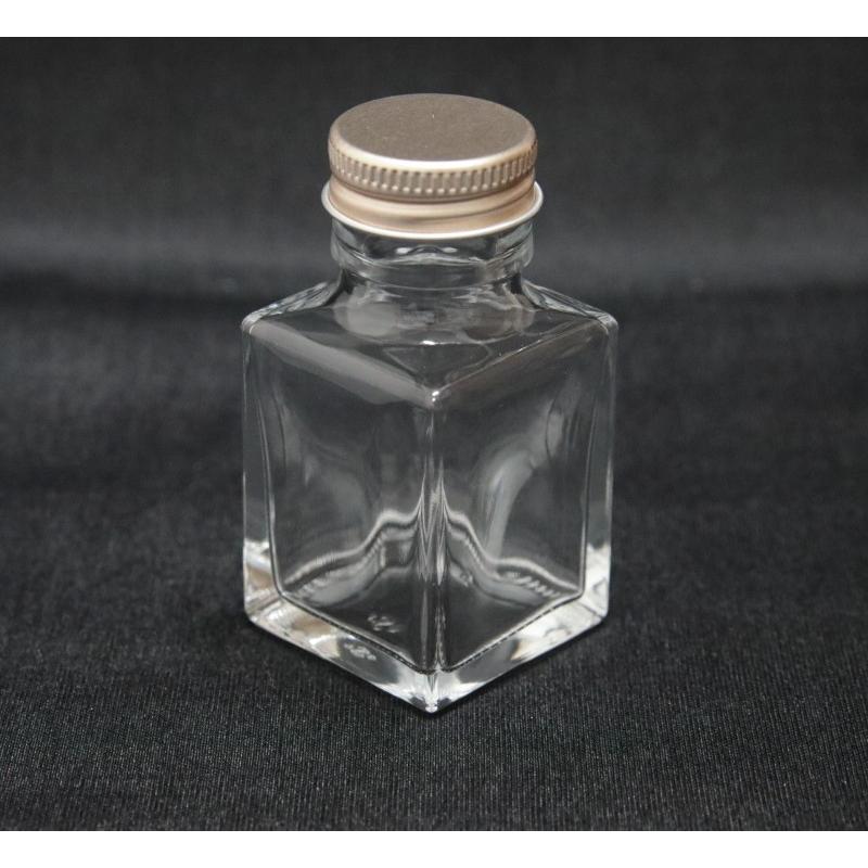 ハーバリウムボトル 角sss 50b Lasanistore Com