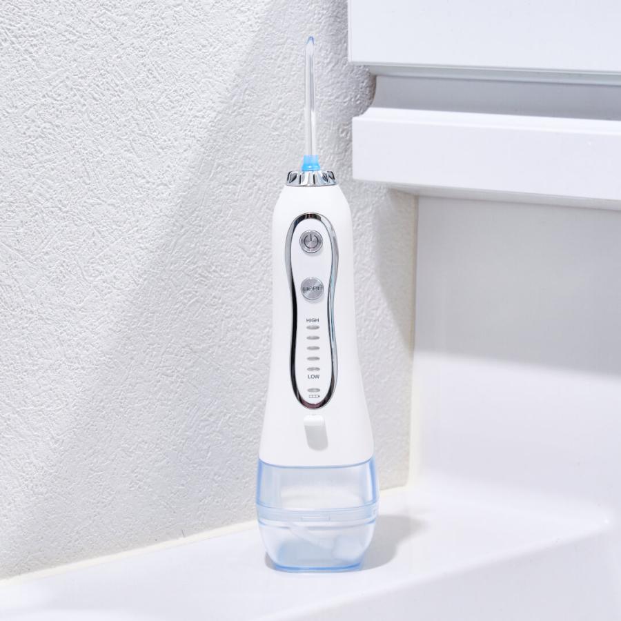 口腔洗浄器 ハイパーナノバブルフロッサー 歯ブラシ＋αのケアを ナノバブルで口腔洗浄 |  | 03