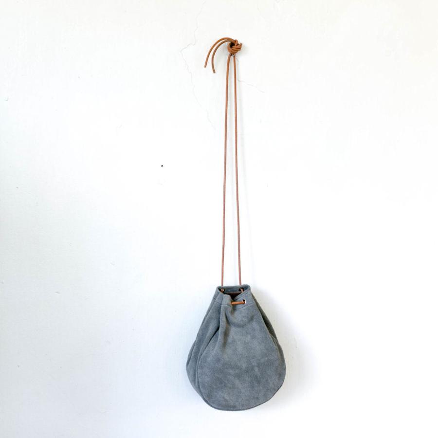 本革スウェード/ベロア製巾着サコッシュバッグ グレー