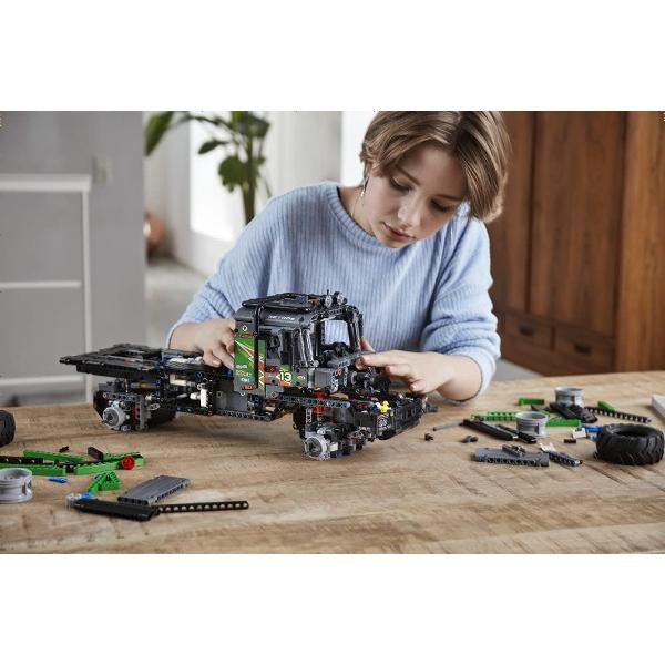 レゴ テクニック メルセデス・ベンツ・ゼトロス - 全輪駆動トラック