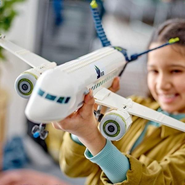 いいね不要 LEGO（レゴ） シティ 旅客機 60367 | ブロック おもちゃ : トイ