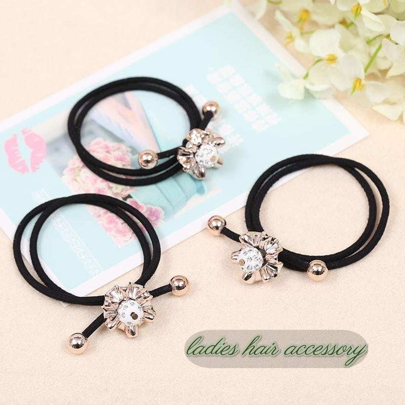 ヘアゴム ヘアアクセサリー 髪ゴム 髪飾り レディース 女性 かわいい キュート フラワー ラインストーン キラキラ おしゃれ 髪留め ヘアアレンジ Acc プラスナオyahoo 店 通販 Yahoo ショッピング