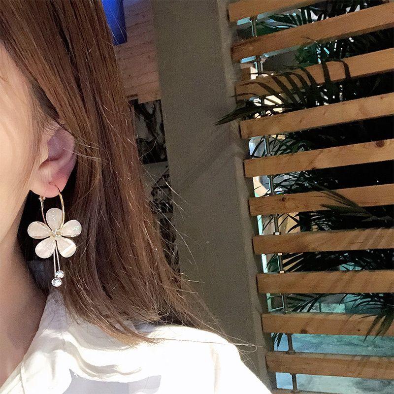 フープピアス レディース アクセサリー フラワー 花 ラインストーン