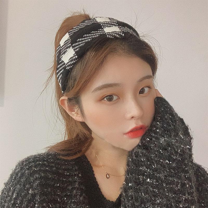 ヘアバンド ヘアアクセサリー レディース 女性用 ターバン まとめ髪 チェック柄 ニット素材 ねじり おしゃれ かわいい 普段使い お出かけ用 おウチ プラスナオ Paypayモール店 通販 Paypayモール