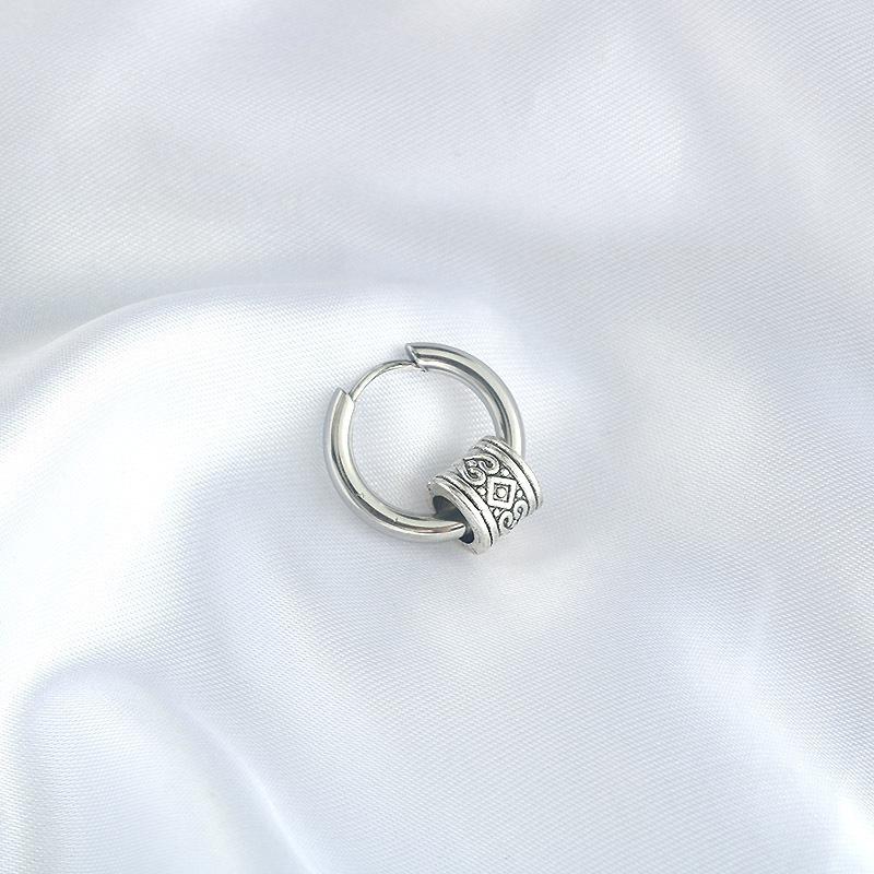 定期入れの フープピアス メンズ 片耳用 男性用 リングピアス アクセサリー サークル 輪っか レトロ調 おしゃれ かっこいい シンプル シルバーカラー290円 Aynaelda Com