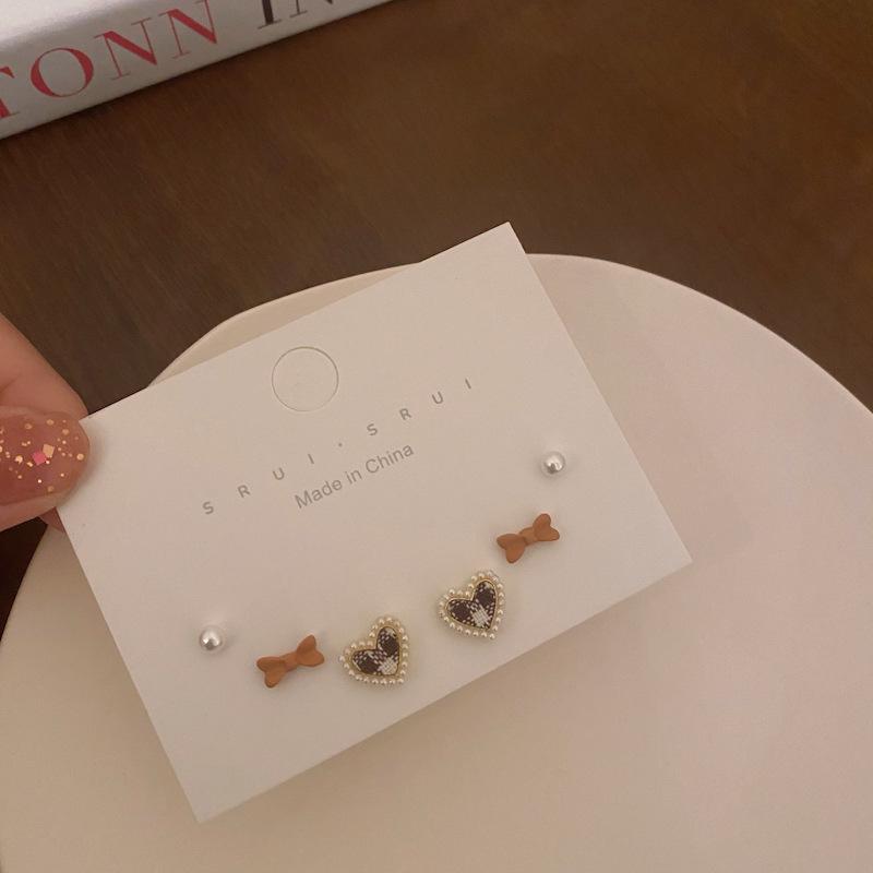 スタッドピアス 3点セット キャッチピアス レディース アクセサリー