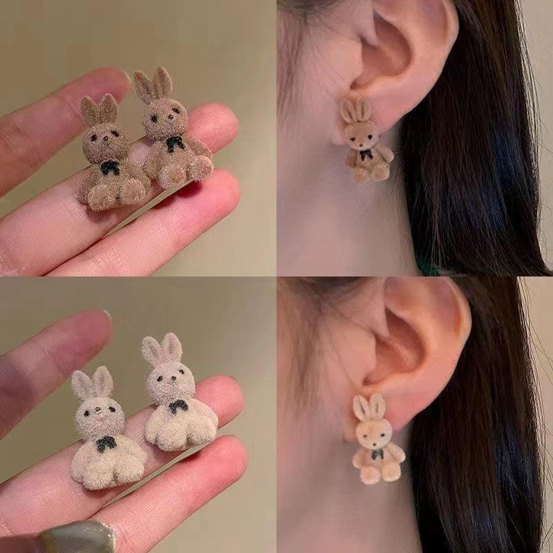 plusnao スタッドピアス レディース アクセサリー クマ ウサギ