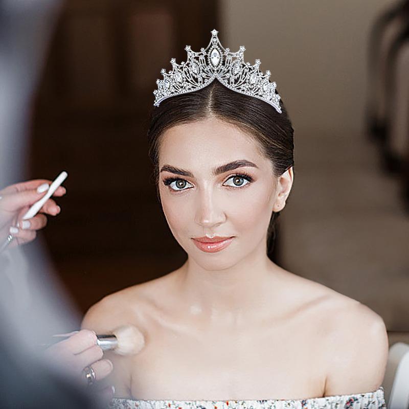 ティアラ 花嫁 ウエディング レディース 女性 ライトストーン 華やか キラキラ 結婚式 ブライダル 披露宴 パーティー 二次会 髪飾り ヘアアクセサ | plusnao | 01
