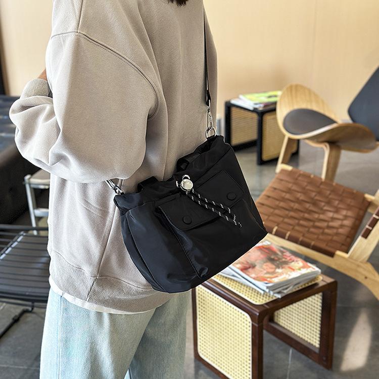 2wayバッグ ショルダーバッグ ハンドバッグ 手持ちバッグ 肩掛け 斜め