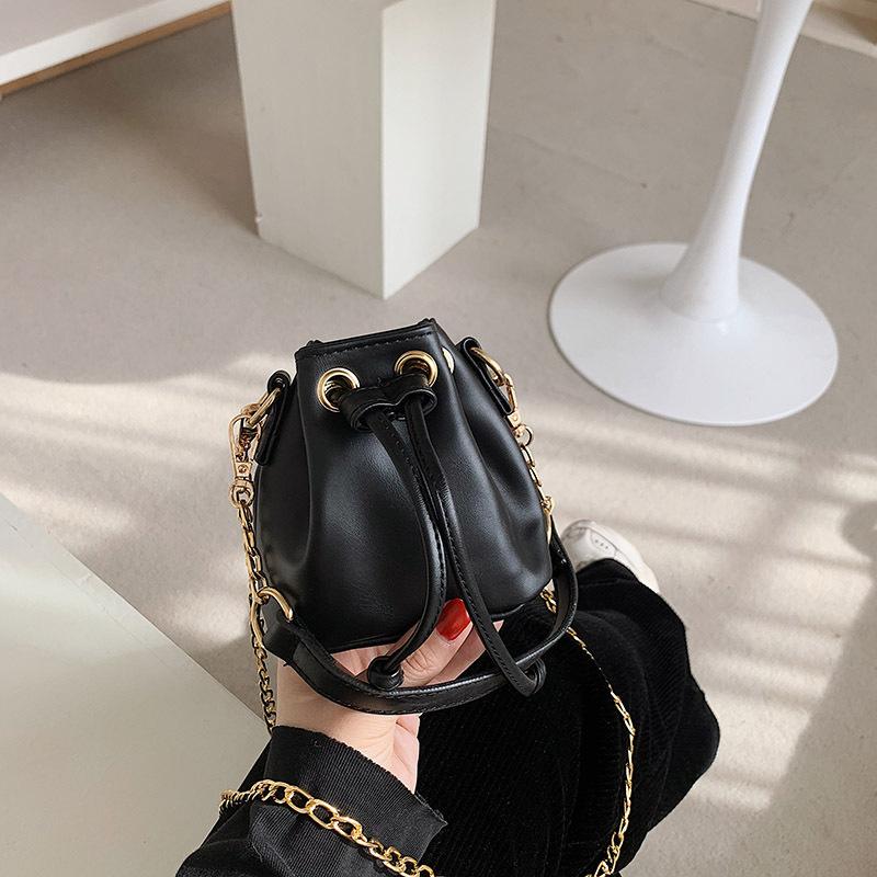 plusnao（プラスナオ） ショルダーバッグ ポシェット 巾着ポーチ